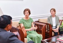 ස්විට්සර්ලන්ත තානාපති ජනාධිපති කාර්යමණ්ඩල ප්රධානී හමු වෙයි