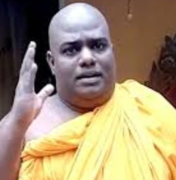 ක්රිකට් හාමුදුරුවන්ගේ විකට් එක දැවෙයි