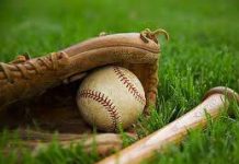 ජාත්යන්තරය පවුම්වලින් දඩ ගැහුවත් ලංකාවට අවුලක් නැති මිනිස්සු තවත් ක්රීඩාවක් මල ක්රීඩාවක් කරමින් ඇත