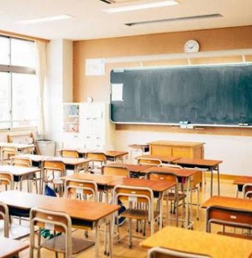 ඉන්ධන අර්බුදය හමුවේ පාසල් නිවාඩු වැටෙයිද?