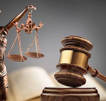 හිටපු අමාත්යවරයෙකුට හා හිටපු සභාපතිවරයෙකුට අධි චෝදනා..