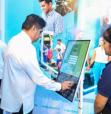 ලෝකයේ යුද්ධයක් පවතිද්දී අප රටත්, ජනතාවත්, ජාතික ආරක්ෂාවත්, මානව හිමිකම් ගැනත් සිතා සමබරව කටයුතු කළ යුතුයි – සජිත්