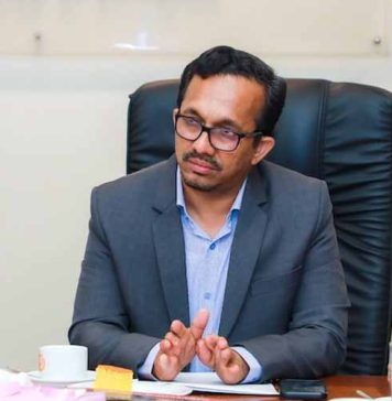 සතියේ දවස් තුනක හතරක ඇඳුම් එකට එකතු කරලා හෝදන්න – ඇමති හඳුන්ගෙන් ජනතාවට උපදෙස්