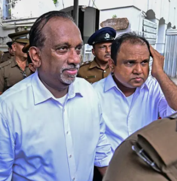 කැරම් බෝඩ් දූෂණ නඩුව සහ මහාධිකරණ තීන්දුව….