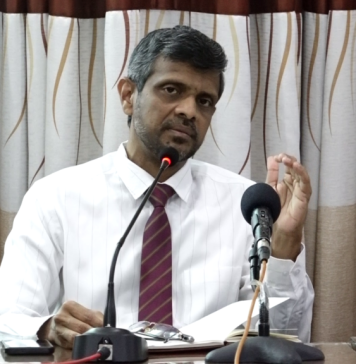 NBRO වාර්තා ප්රමාදයෙන් මහනුවර යළි පදිංචිකිරීම් ප්රමාදයි?