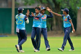 ලෝක උරුම දුම්බර රටා මවන ගමේ නම ලෝකයට කියන දඟ කවන්නිය – අසෙනි තලගුණේ