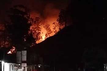 ඉලුක් රක්ෂිතයක ගින්නක් – අක්කර 10ක් විනාශයි