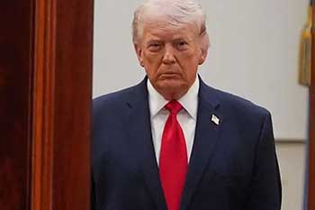 ඉරානයට තවත් පැය 48ක් පමණක් ඉතිරිව ඇති බව ට්රම්ප් කියයි