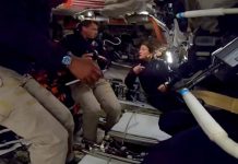 හඳේ චාරිකාවේ වැසිකිළි ගැටලුවක්