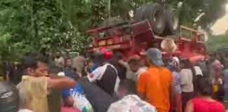 ඉන්ධන පිරවූ බවුසරයක් පුවක්ගහවෙලදී පෙරළෙයි