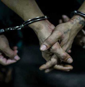 NDB වංචා සිද්ධියට කළමනාකරුවෙකු ඇතුළු පුද්ගලයින් කිහිපදෙනෙකු අත්අඩංගුවට