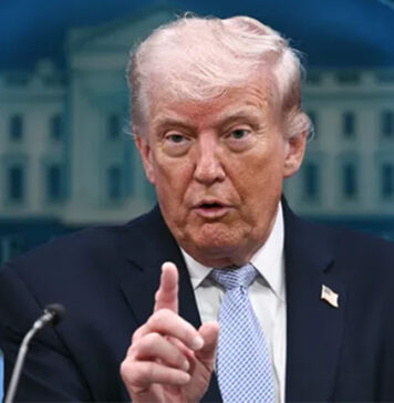 සිය හමුදාවට සීරුවෙන් සිටින්නැයි ජනපති ට්රම්ප්ගෙන් දැනුම්දීමක්