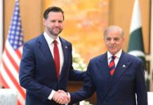 අමෙරිකානු උප ජනාධිපති ජේ.ඩී වෑන්ස් පාකිස්තාන අගමැති හමුවෙයි