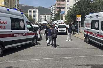 තුර්කියේ පාසලක සිදුවූ වෙඩි තැබීමකින් නව දෙනෙකු ජීවිතක්ෂයට