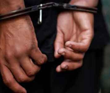 ‘පොඩි පැටී’ ඝාතනය කිරීමට තැත්කළ සැකකරුවෙකු කොස්ගොඩදී අත්අඩංගුවට