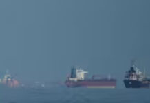 හෝමූස්හී දී ඉන්දීය නෞකා දෙකක් ආපසු හරවා යවයි