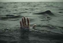 ස්ථාන දෙකකදී මුහුදේ දිය නෑමට ගිය පුද්ගලයින් දෙදෙනෙකුට දිවි අහිමි වෙයි