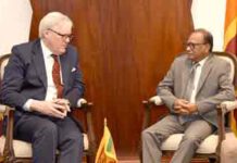 එක්සත් රාජධානියේ මහ කොමසාරිස් සහ ඇමති අරුණ කරුණාතිලක අතර සාකච්ඡාවක්