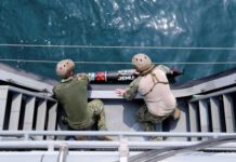 හෝමූස් සමුද්ර සන්ධියේ අතුරා ඇති බෝම්බ ඉවත් කරන්න මාස 6ක් ගත වෙයි – පෙන්ටගනය