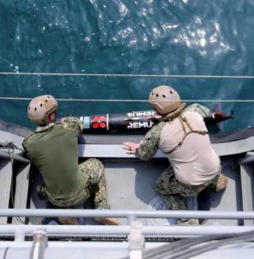 හෝමූස් සමුද්ර සන්ධියේ අතුරා ඇති බෝම්බ ඉවත් කරන්න මාස 6ක් ගත වෙයි – පෙන්ටගනය