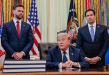 ඊශ්රායලය සහ ලෙබනනය අතර ස්ථීර සාම ගිවිසුමක් ගැන ට්රම්ප් ගෙන් ඉඟියක්