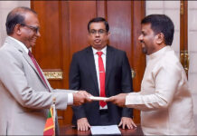 බලශක්ති අමාත්යවරයා ලෙස අනුර කරුණාතිලක දිවුරුම් දෙයි