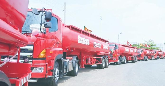 Bowser-tanker-2022.03.16.jpg