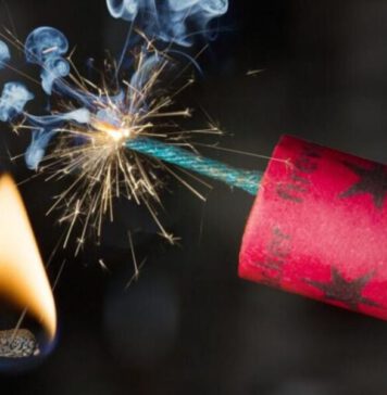 ප්රමිතියෙන් තොර ගිනිකෙළි විකුණුවොත් වැඩ වරදී