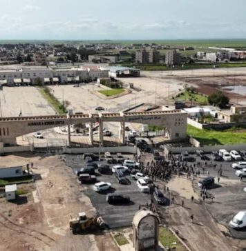 දස වසරකට පසු විවර වූ දේශසීමා පිවිසුම