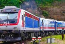 හෙට සිට සියලුම කාර්යාල දුම්රිය සේවා ක්රියාත්මකයි. 18 සහ 19 දිනවලටත් විශේෂ ධාවන සැලැස්මක්!