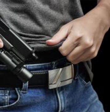 අවි ගබඩාව වටලන විට චන්දන කත්රිආරච්චිගේ බිරිඳ විදේශ ගත වෙලා – Saru News | සිංහල