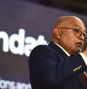 මහද්වීප පහක් ඔලිම්පික් ඇතුළෙ එකට වැඩ කරනවා වගෙ රටෙත් ඔලිම්පික් ක්රීඩා ඔක්කොම එකතු කරනවා – ඔලිම්පික් මුල් පුටුවට තරග කරන ශිරන්ත පීරිස් පවසයි.