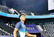 තරගතාරී වටයට පැමිණ විරෙන් නවතියි