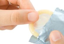 කොණ්ඩම් හිඟයක්; මිලෙත් වැඩිවීමක්