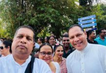 විදුලිබල හා බලශක්ති අමාත්යවරයාට එරෙහි විරෝධතාවයට විපක්ෂයේ සහාය