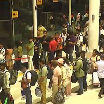 මාකුඹුරේ අලුත් අවුරුදු ගමනාගමන තදබදයක්..