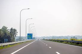 අධිවේගී මාර්ග භාවිතා කරන්නන් වෙත පොලීසියෙන් උපදෙස්!